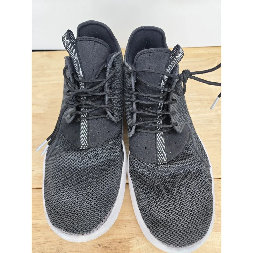 Jordan Eclipse Black/White Sneakers Mens Size 9.5,  724010-010